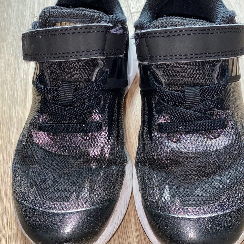 Toddler Nike star runner sneakers